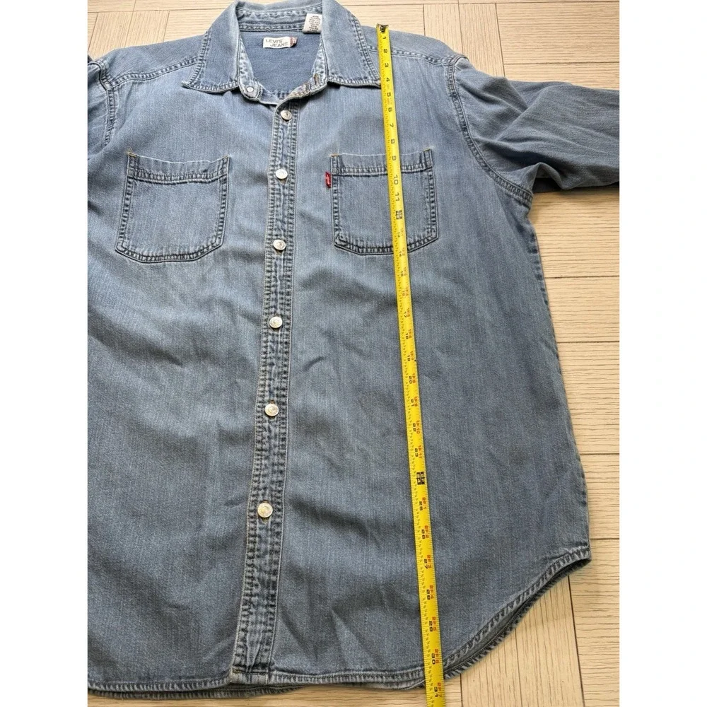 Levi's Vintage Denim Shirt Men Sz L Blue Button Up Y2K Loose Fit Relaxed Baggy